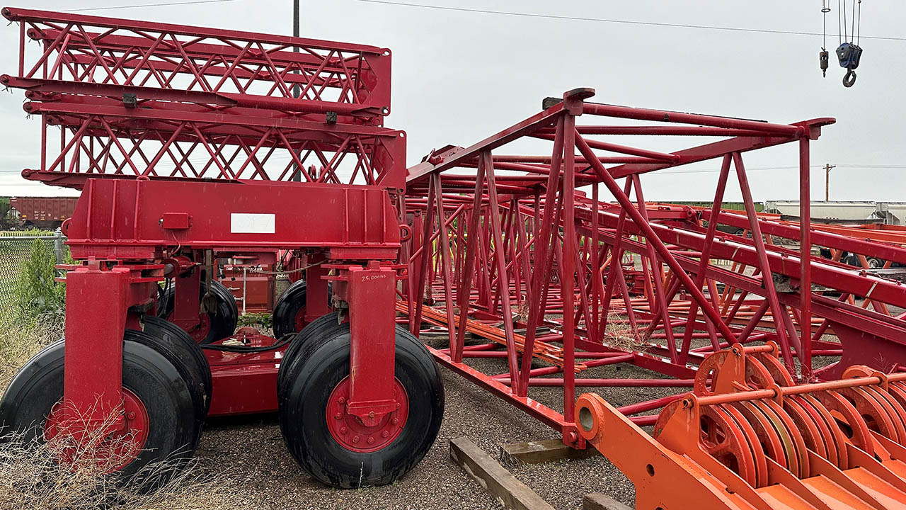 Manitowoc Maxer 225 attachment for Manitowoc 2250 Crawler Crane