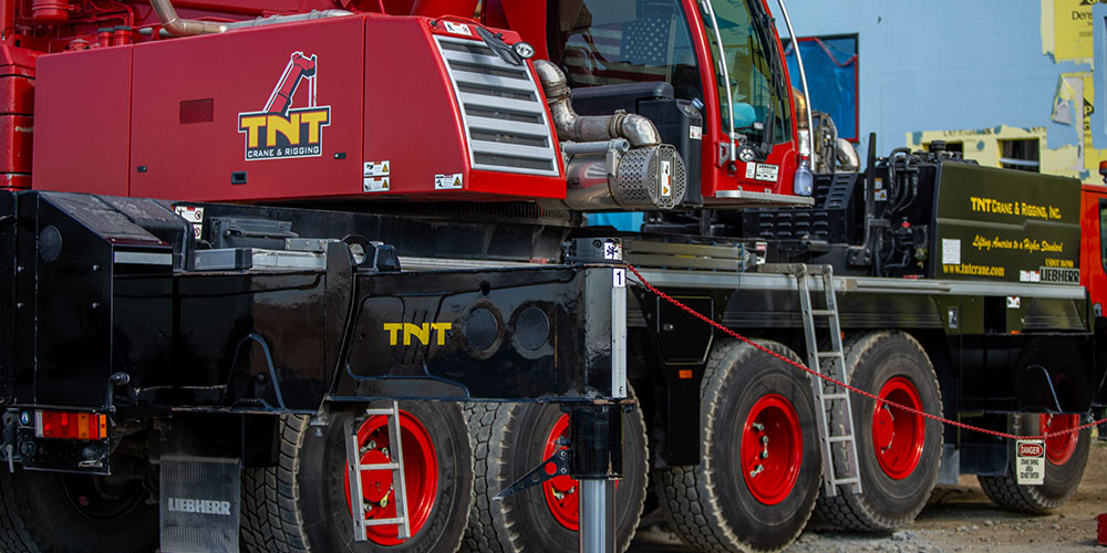 TNT All-Terrain Crane